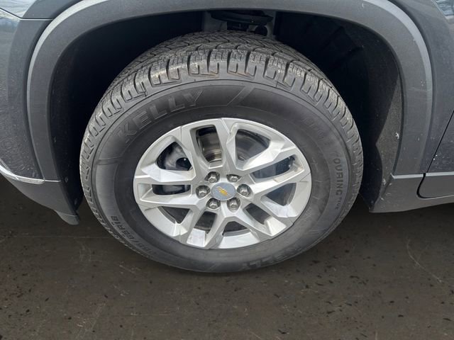 Certified 2021 Chevrolet Traverse LT image 9