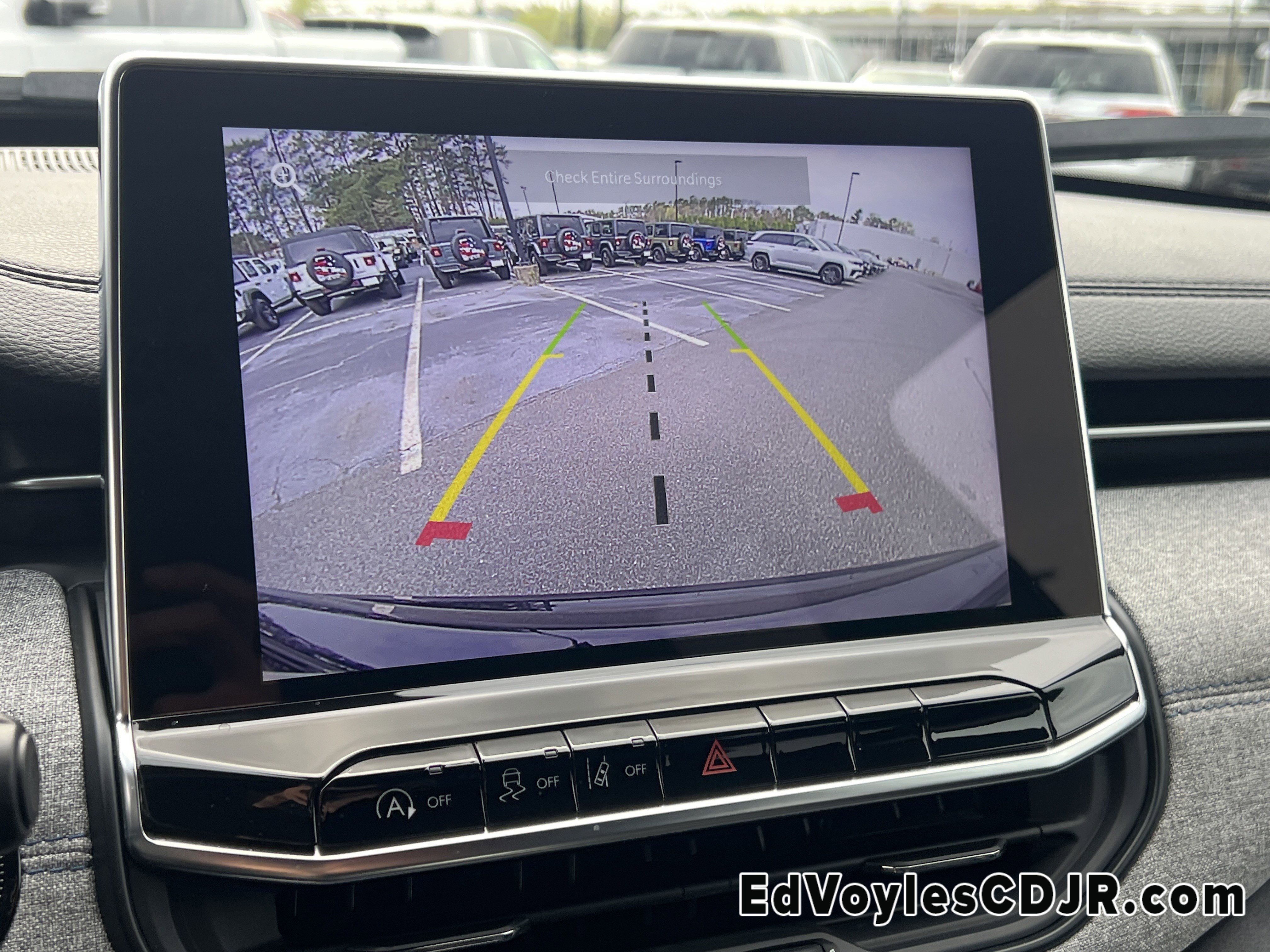 Used 2023 Jeep Compass Sport image 35