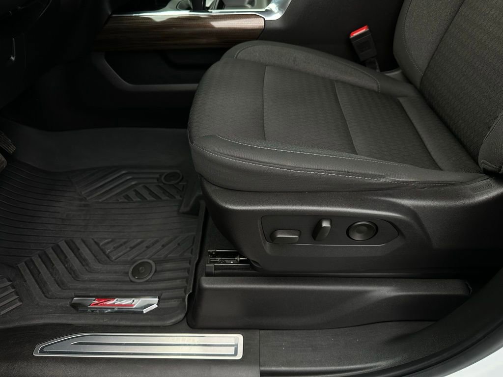 Used 2024 Chevrolet Silverado 1500 LT Trail Boss w/ Protection Package image 12