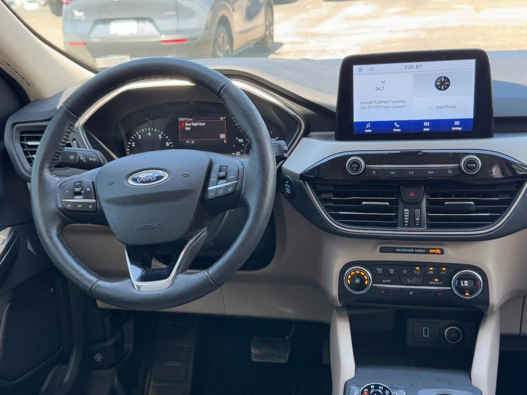 Used 2020 Ford Escape SEL image 11