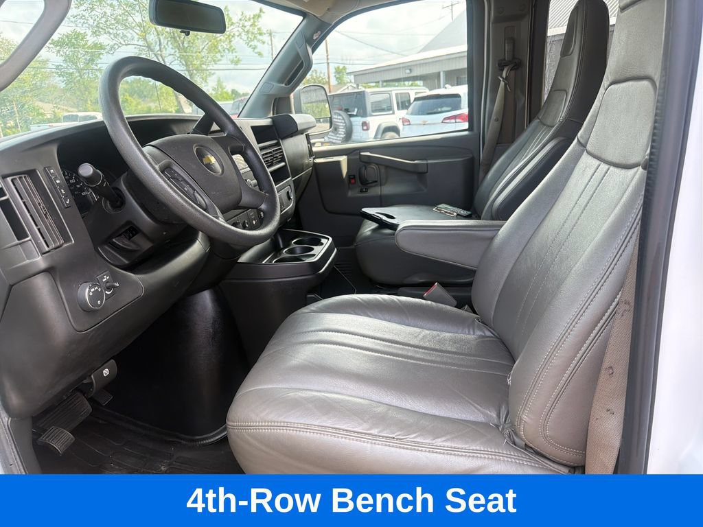 Used 2017 Chevrolet Express 3500 LS RWD image 12