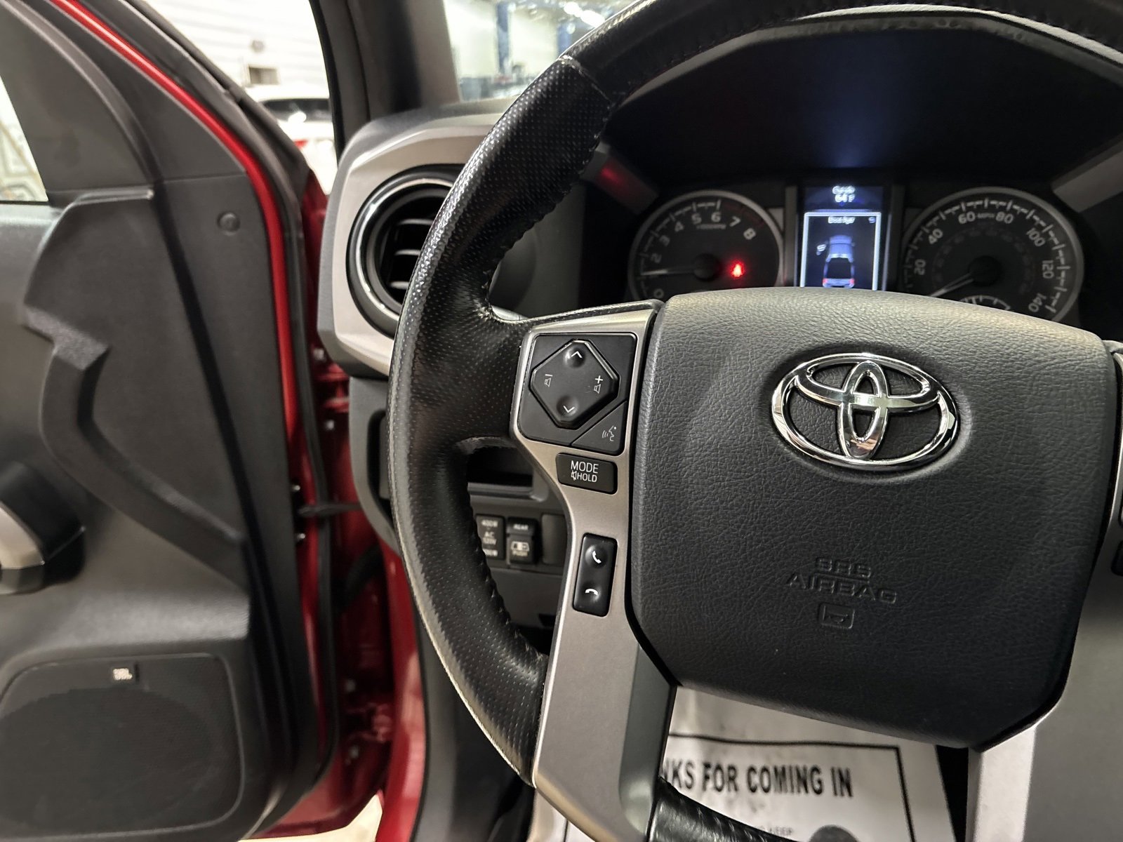 Used 2017 Toyota Tacoma Limited image 16