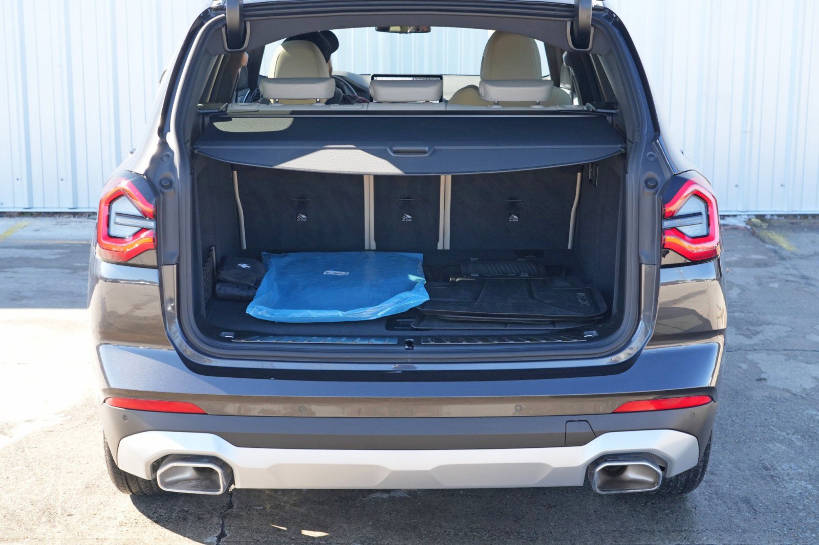 Used 2024 BMW X3 xDrive30i w/ Premium Package w/ZPA image 10