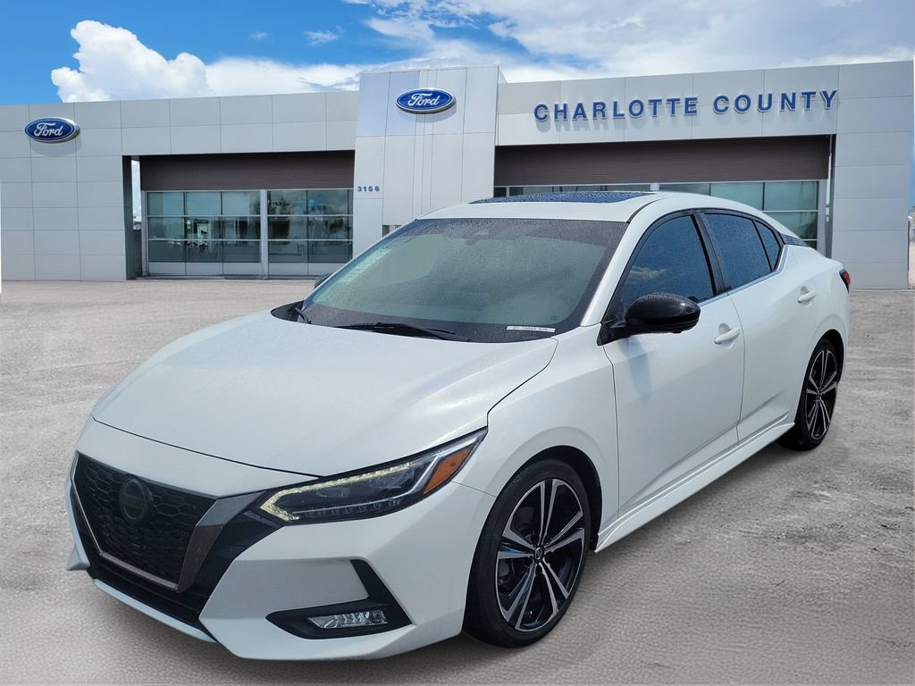 Used 2021 Nissan Sentra SR w/ SR Premium Package FWD image 2
