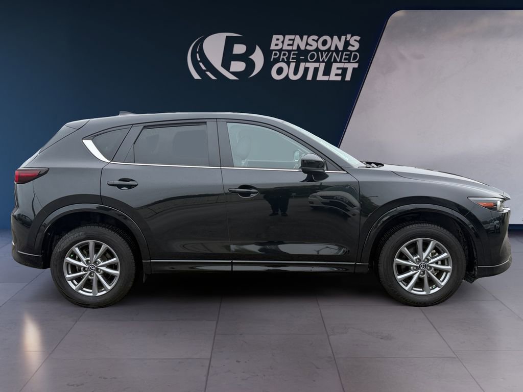 Used 2025 MAZDA CX-5 AWD 2.5 S w/ Preferred Package image 6