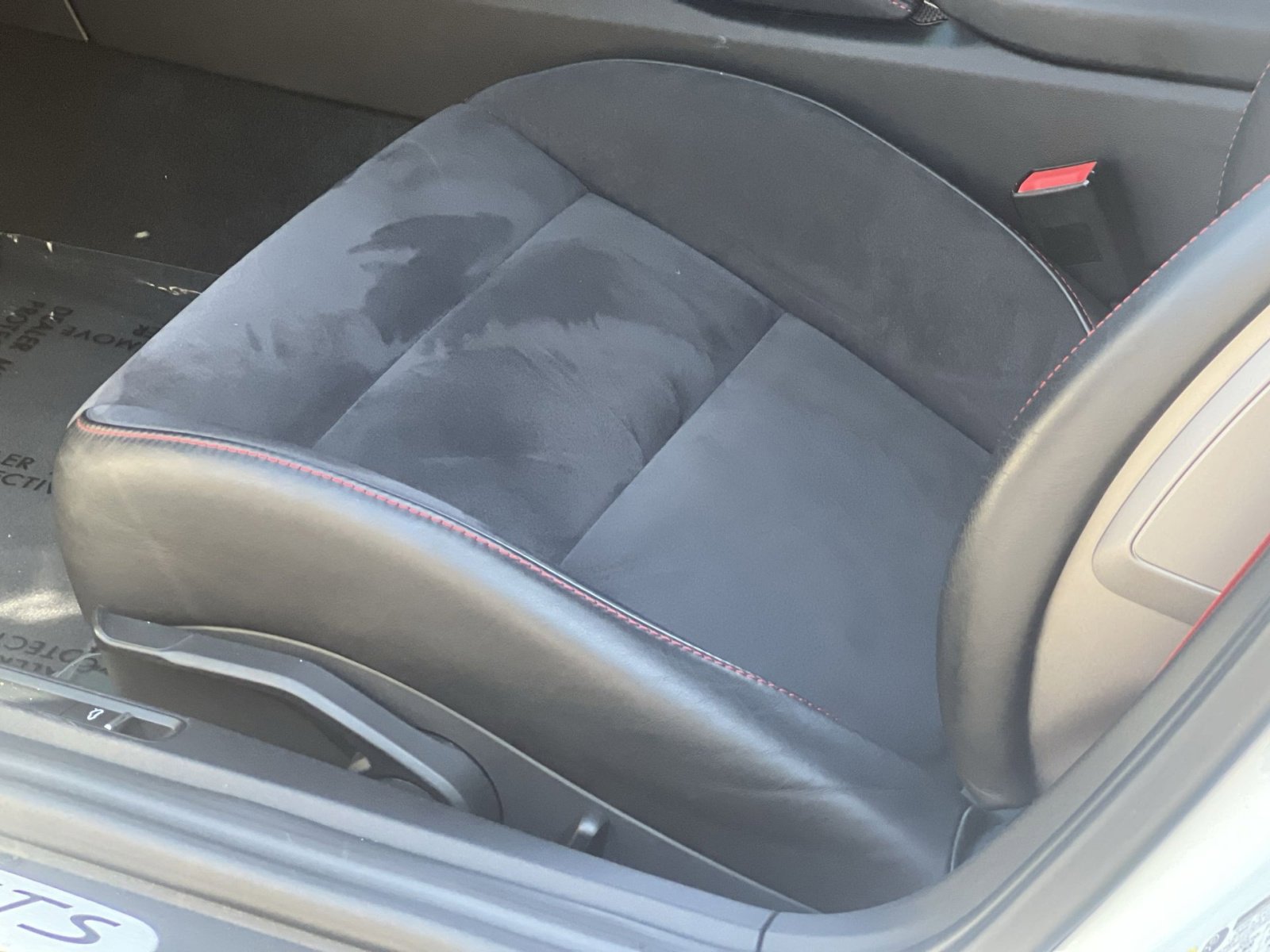 Used 2018 Porsche 718 Cayman S RWD image 12