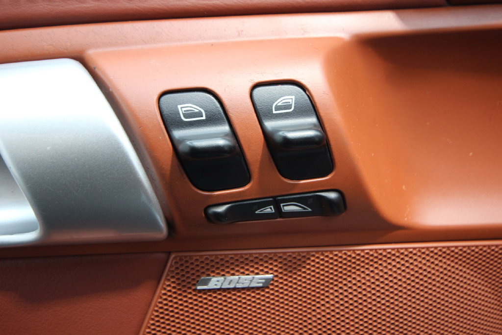 Used 2006 Porsche 911 Carrera S RWD image 13