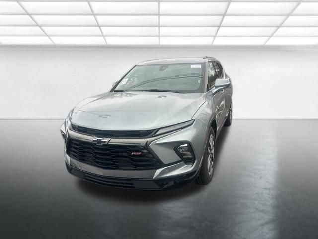 Certified 2025 Chevrolet Blazer RS image 2