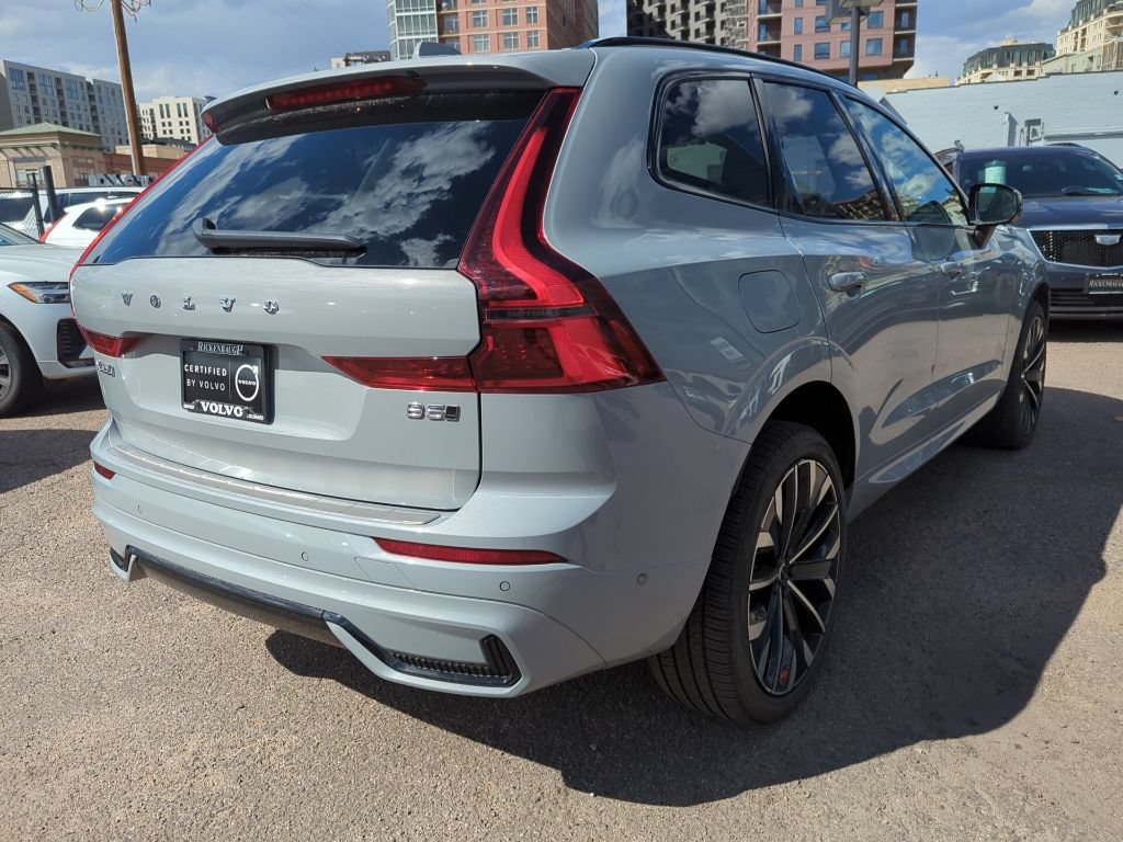 Used 2026 Volvo XC60 B5 Ultra AWD/4WD image 7