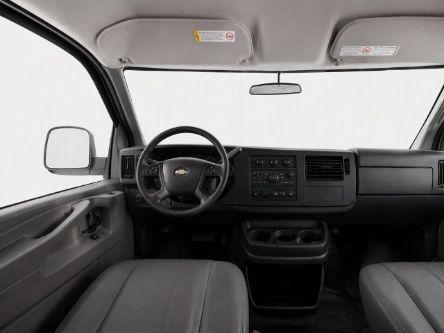 Used 2014 Chevrolet Express 2500 RWD image 18