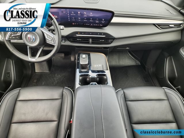Used 2025 Buick Enclave Avenir w/ Super Cruise Package AWD/4WD image 2
