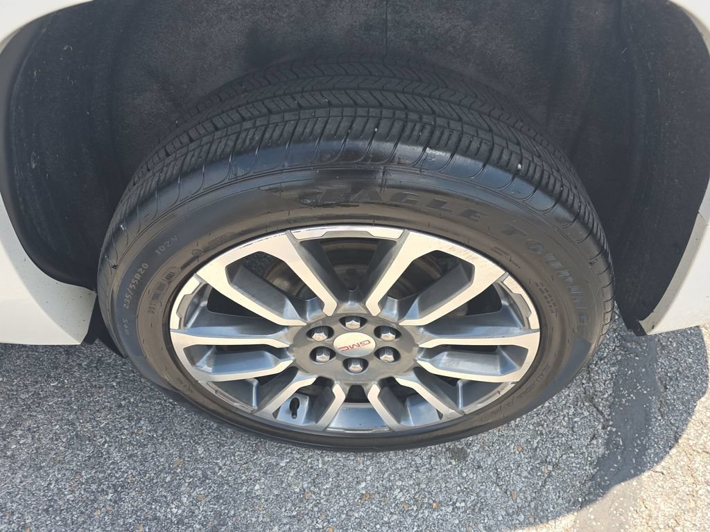 Used 2021 GMC Acadia Denali AWD/4WD image 12