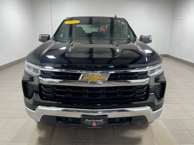Used 2022 Chevrolet Silverado 1500 LT image 2