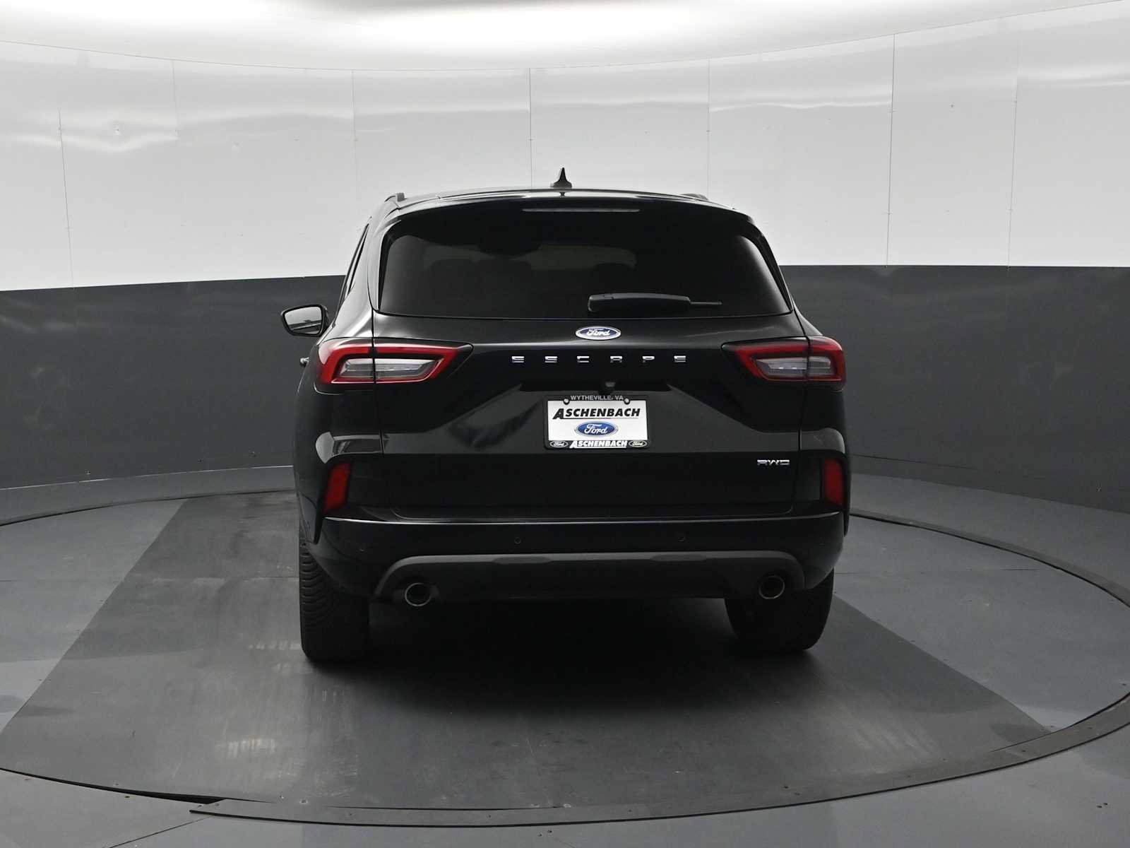 Used 2023 Ford Escape ST-Line Elite w/ Premium Technology Package AWD/4WD image 8