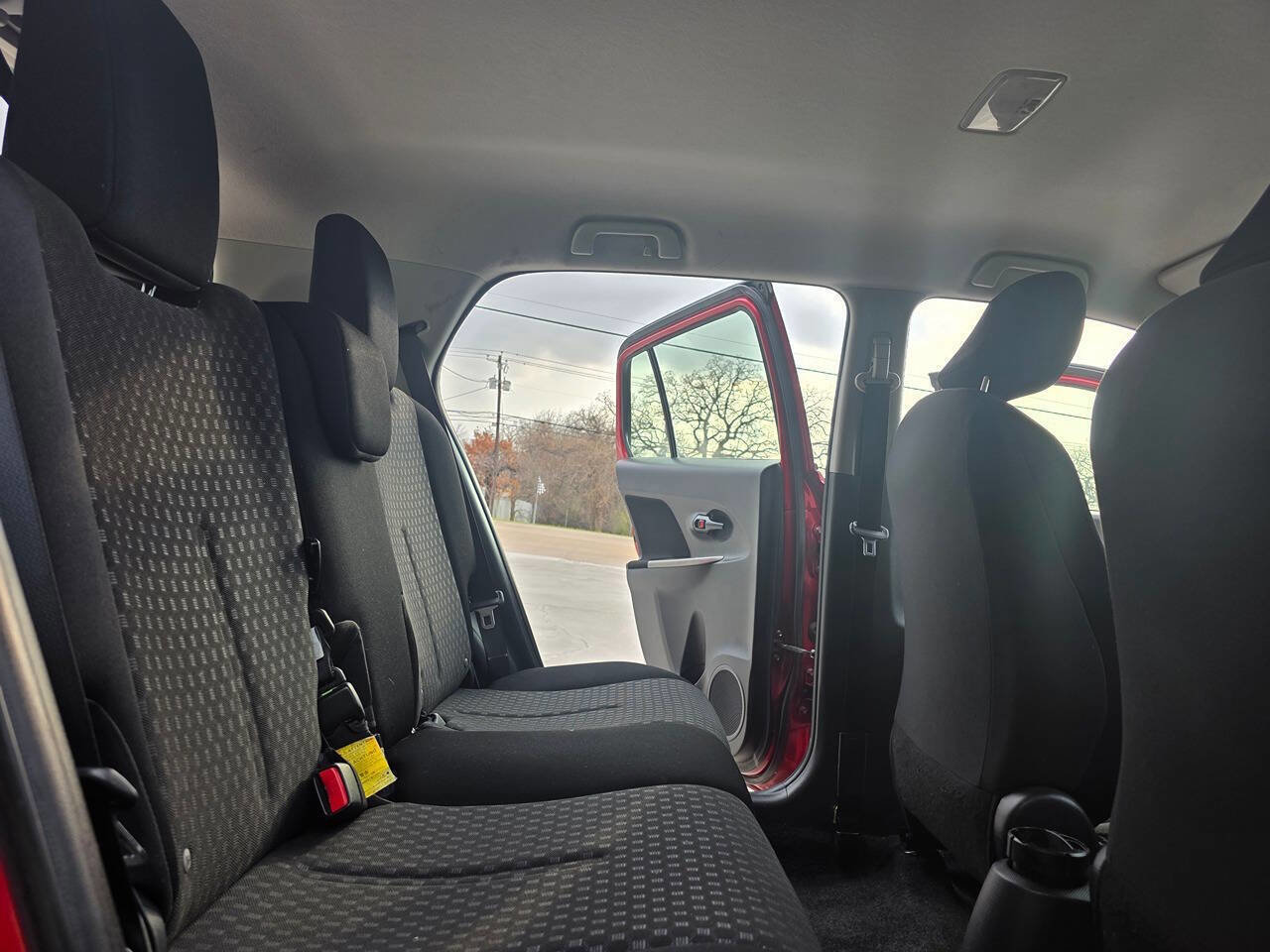 Used 2011 Scion xD image 25