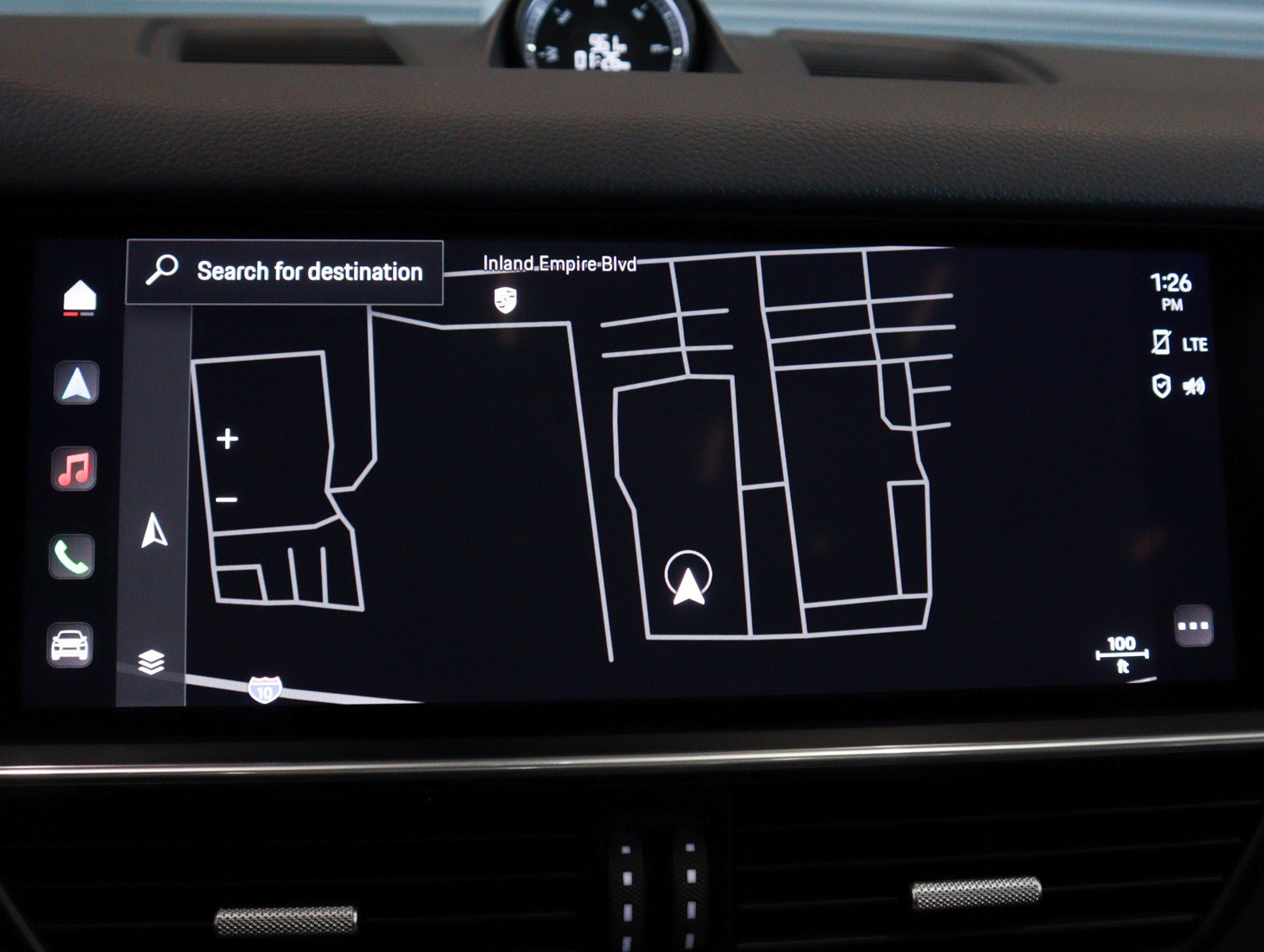 Certified 2023 Porsche Cayenne S image 21