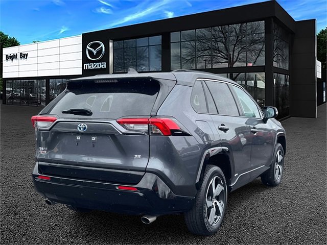 Used 2023 Toyota RAV4 SE image 4