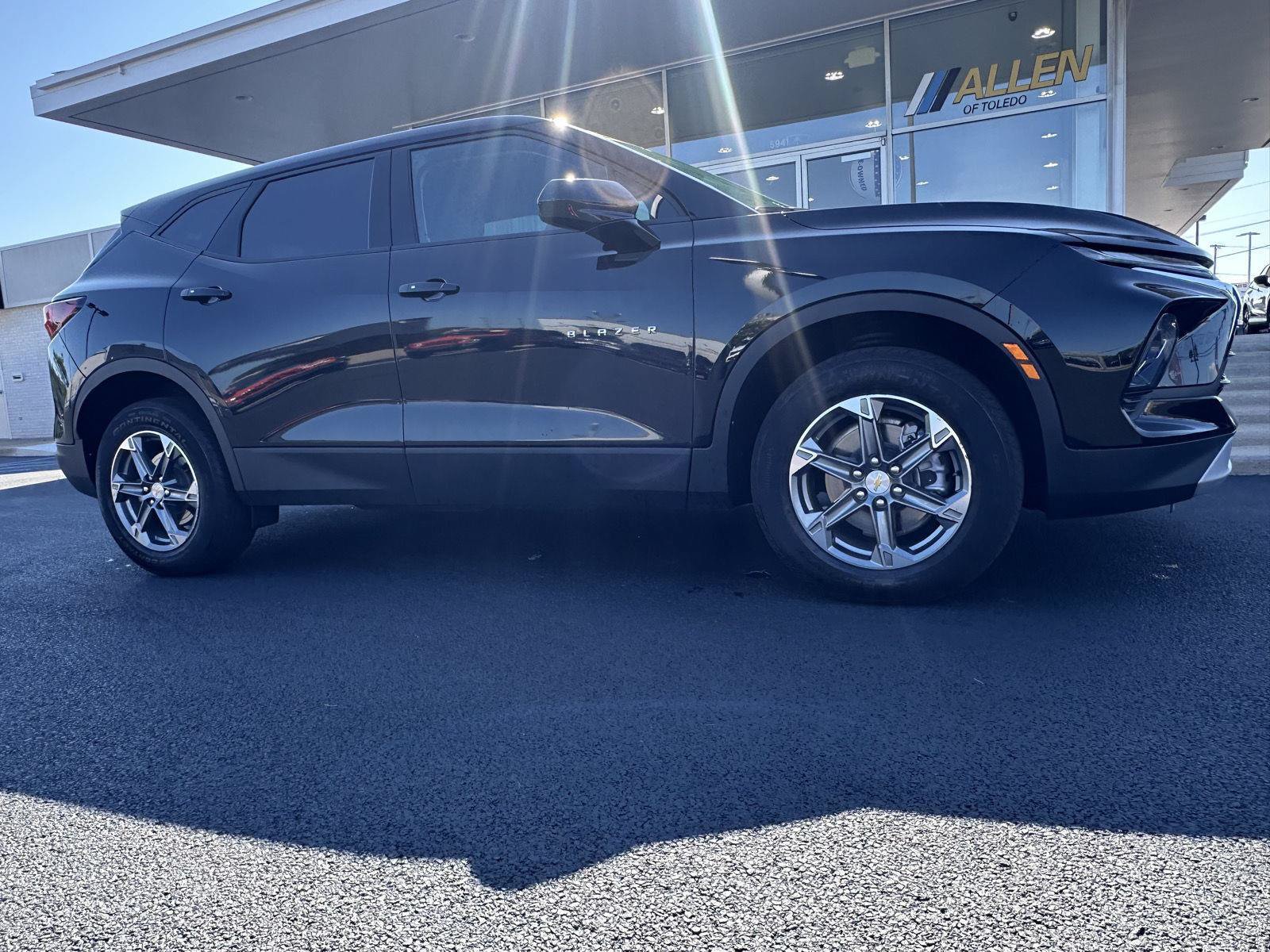 Used 2025 Chevrolet Blazer LT