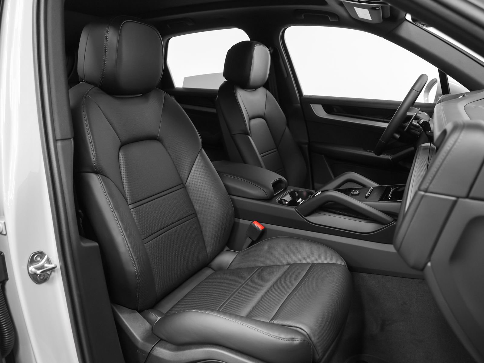 New 2026 Porsche Cayenne AWD/4WD image 23