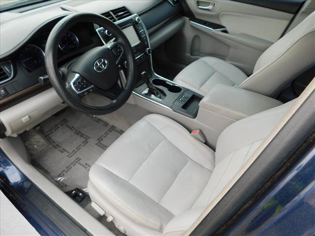 Used 2017 Toyota Camry XLE FWD image 16