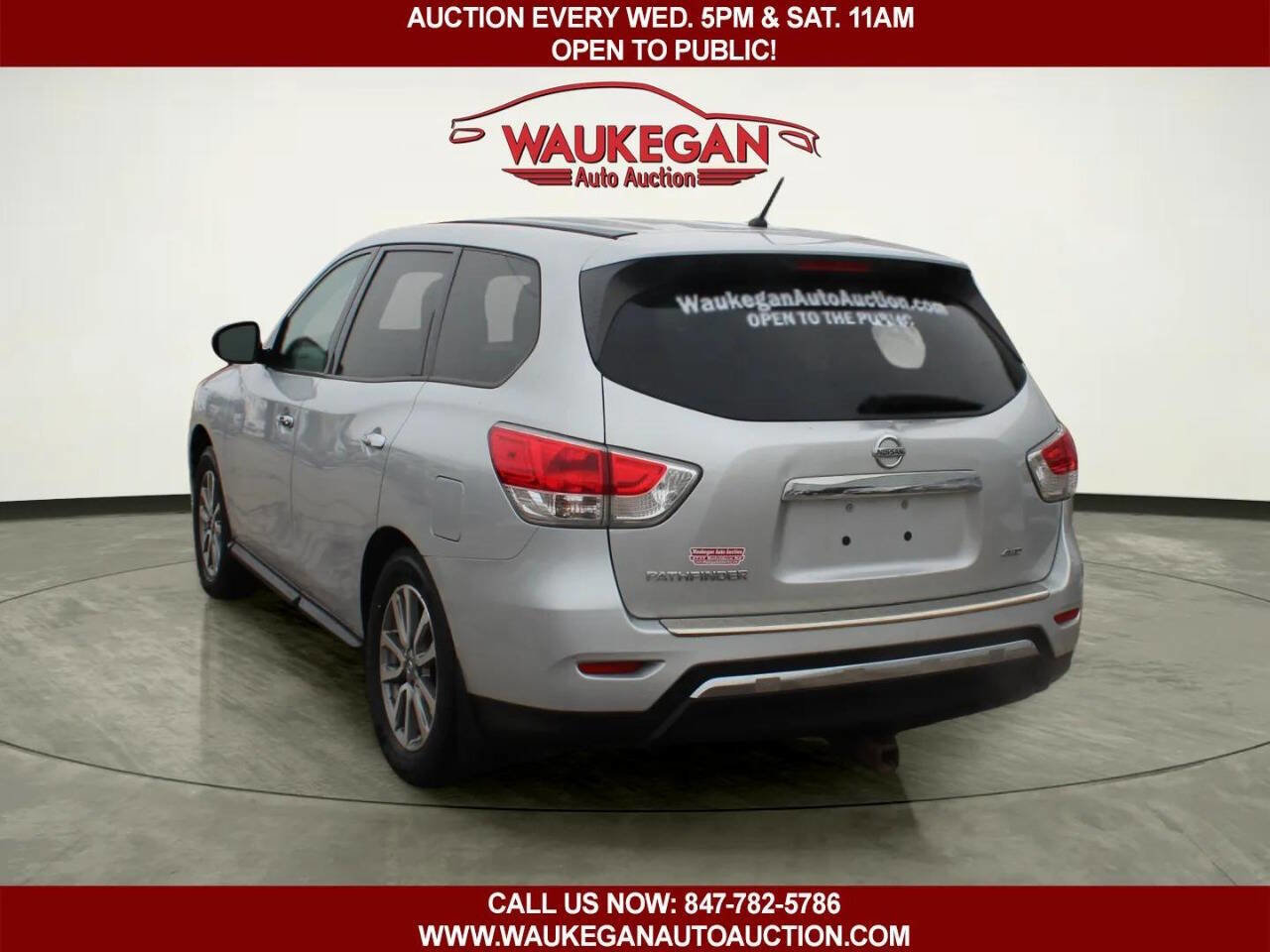 Used 2013 Nissan Pathfinder S image 6