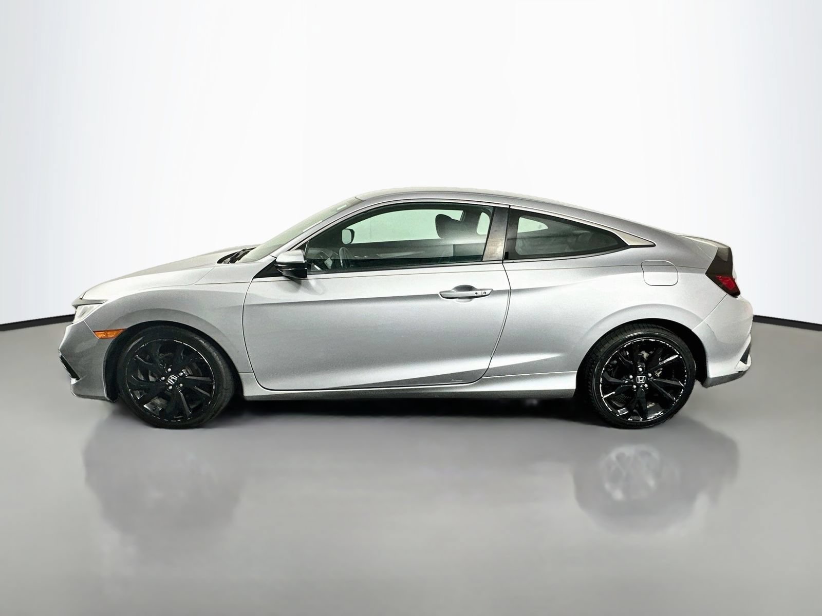 Used 2019 Honda Civic Sport image 4