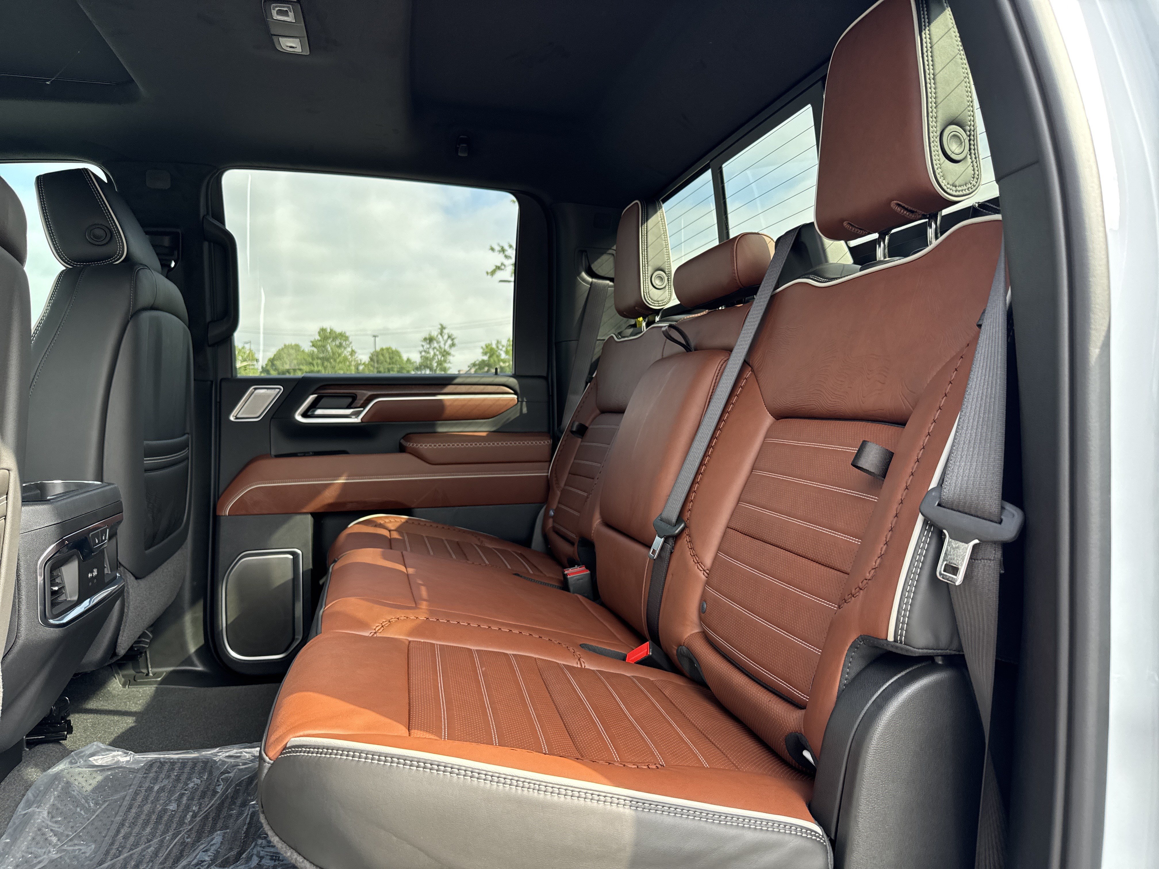 New 2026 GMC Sierra 2500 Denali Ultimate AWD/4WD image 31