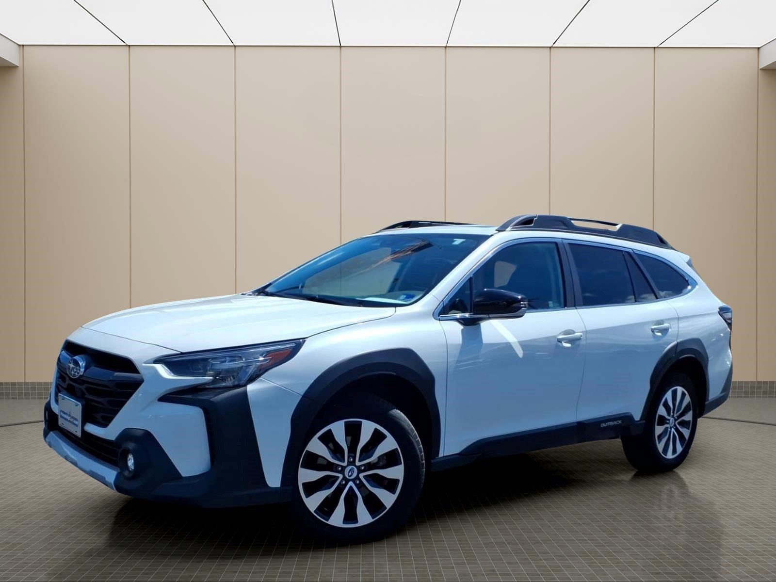 Used 2024 Subaru Outback Limited XT AWD/4WD image 2