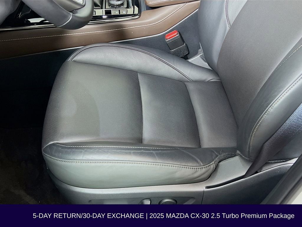 Used 2025 MAZDA CX-30 2.5 Turbo w/ Premium Package image 24