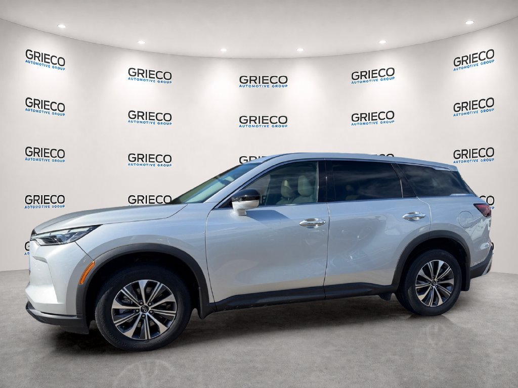Used 2023 INFINITI QX60 Pure FWD image 4