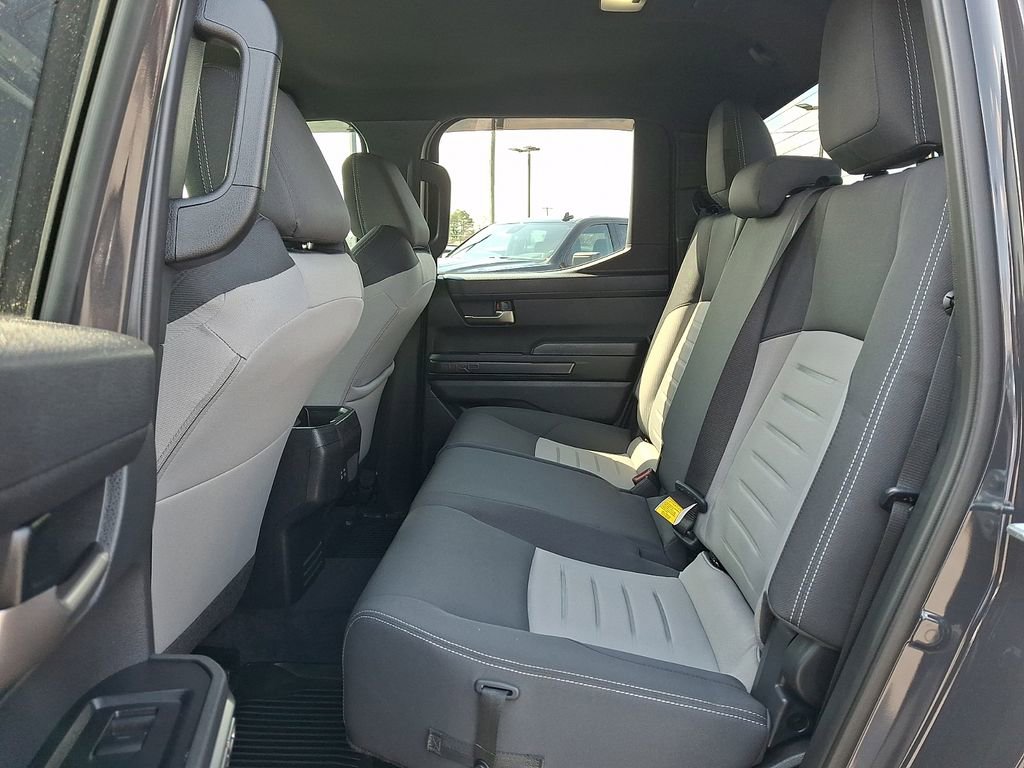 Used 2024 Toyota Tacoma TRD Sport AWD/4WD image 9