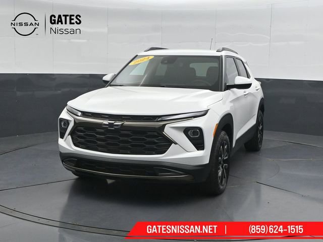 Used 2024 Chevrolet TrailBlazer ACTIV w/ Convenience Package FWD image 6