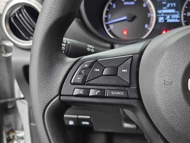 Used 2023 Nissan Versa S w/ Trunk Package image 23