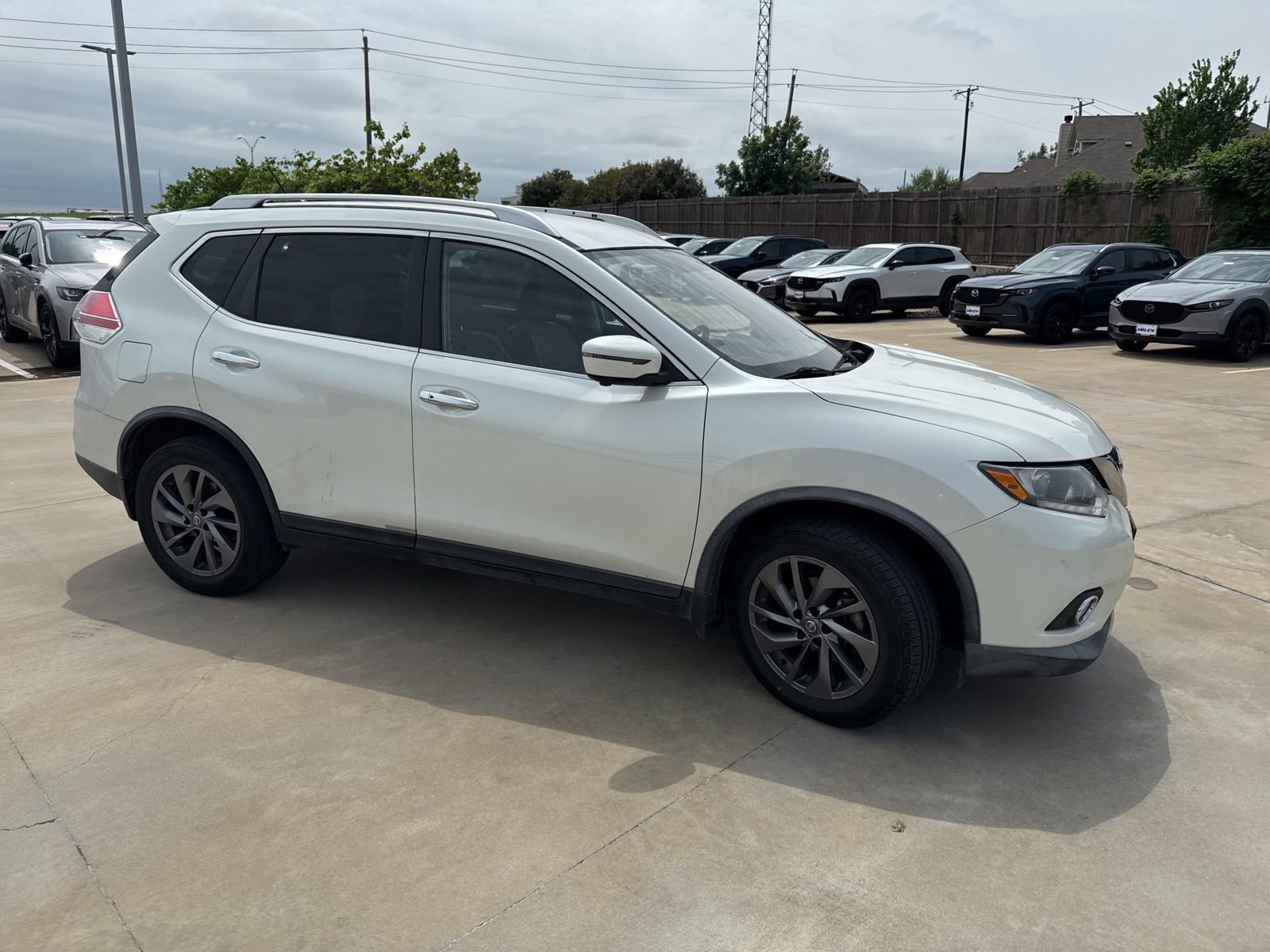 Used 2016 Nissan Rogue SL FWD image 7