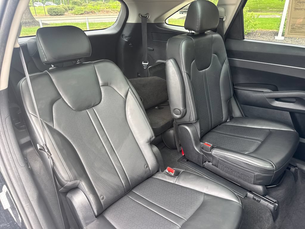 Used 2023 Kia Sorento EX w/ Panoramic Sunroof Package FWD image 34