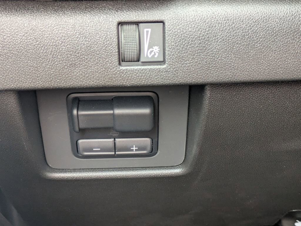 New 2025 GMC Canyon AT4 w/ AT4X Package image 20