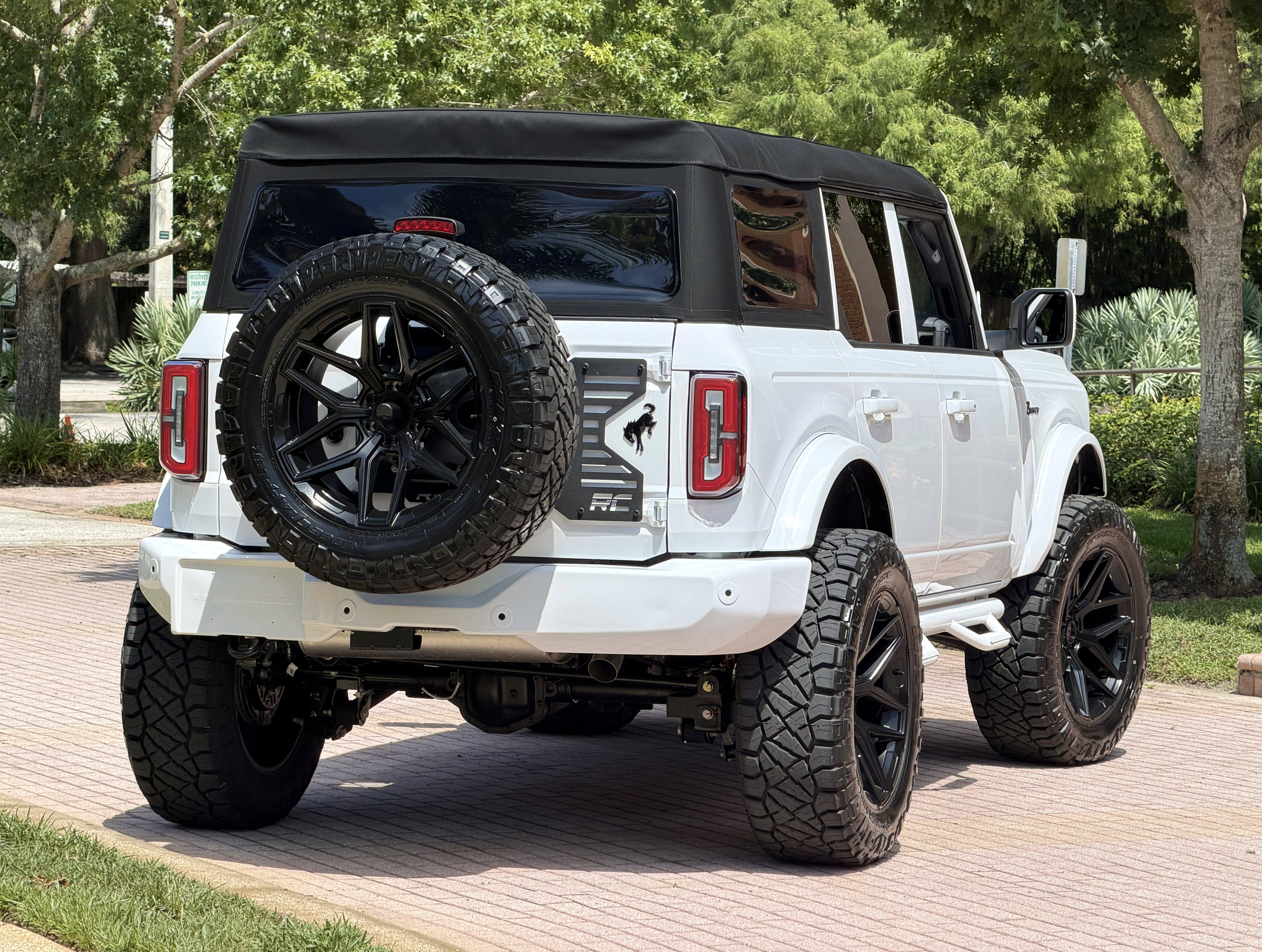 Used 2026 Ford Bronco Outer Banks AWD/4WD image 11