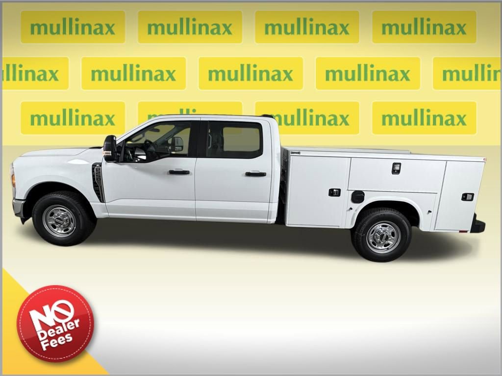 New 2026 Ford F250 XL w/ XL Chrome Package RWD video 2