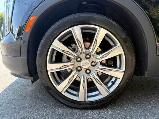 Certified 2023 Cadillac XT4 Premium Luxury w/ Enhanced Visibility Package AWD/4WD image 13