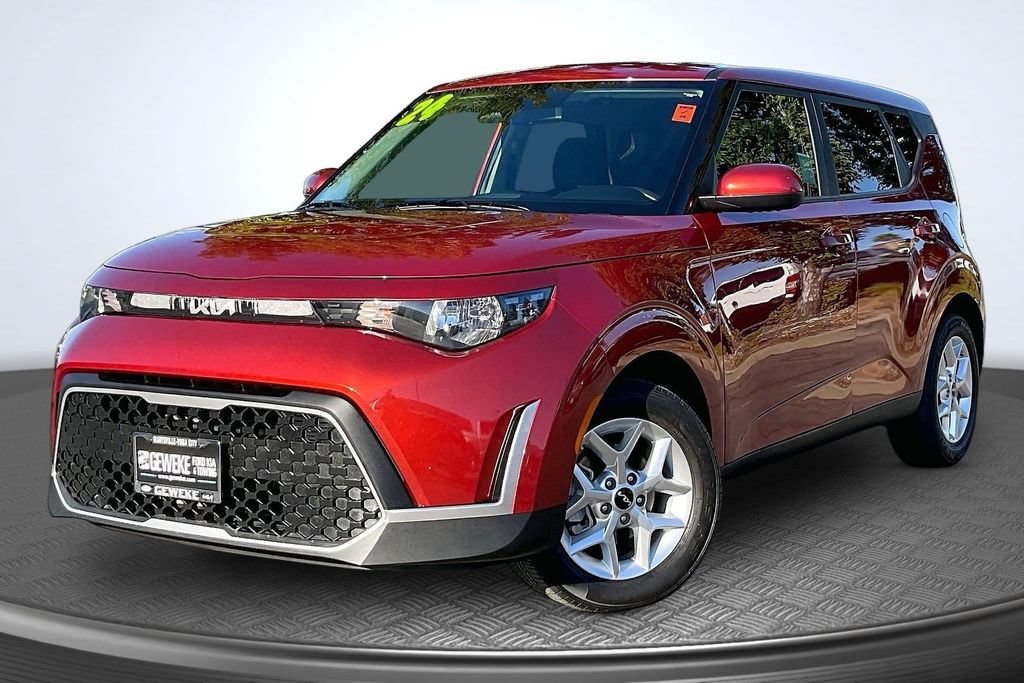 Certified 2024 Kia Soul LX w/ Option Group 015