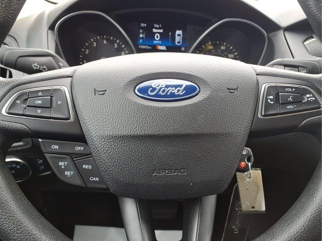Used 2016 Ford Focus SE image 14