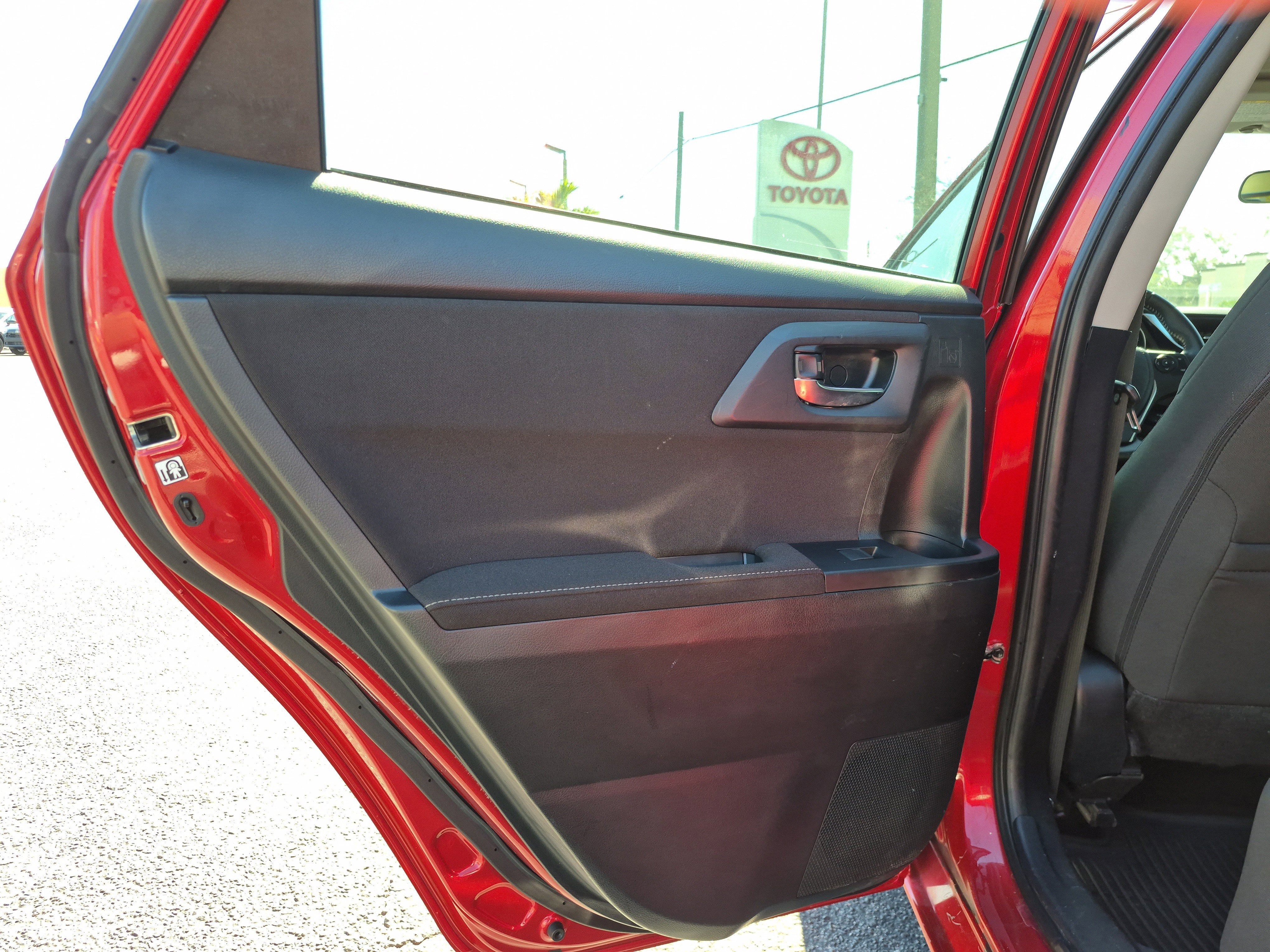 Used 2016 Scion iM image 14