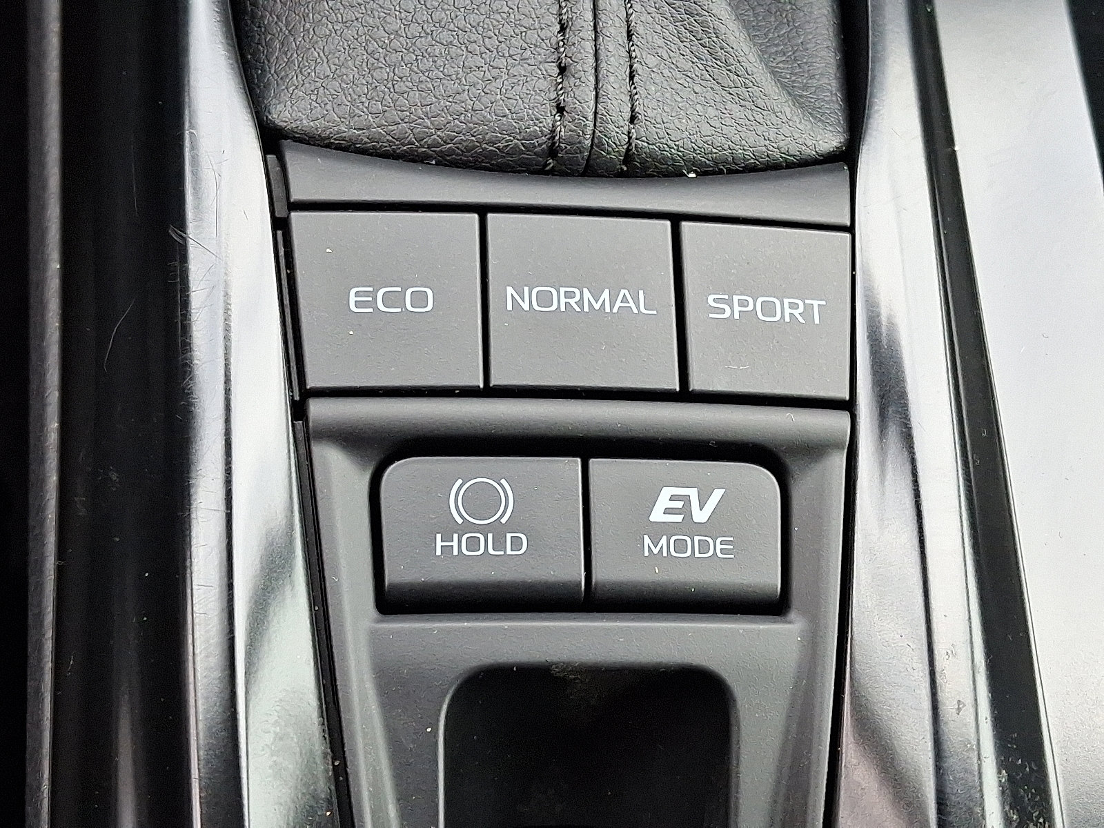 Used 2025 Toyota Camry LE image 23