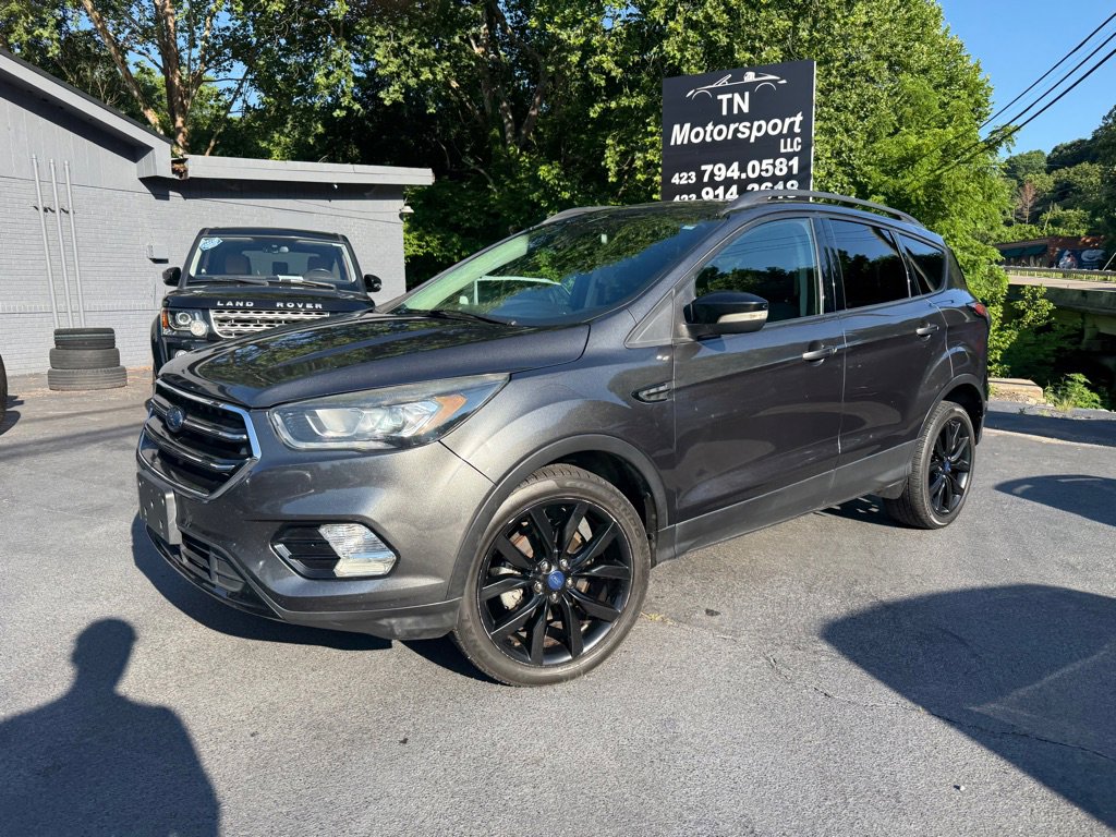 Used 2017 Ford Escape Titanium image 26