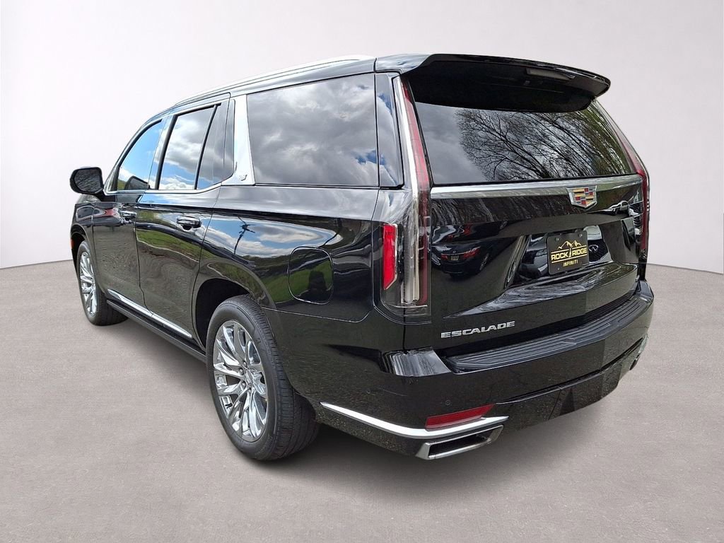 Used 2023 Cadillac Escalade Premium Luxury w/ LPO, Radiant Package AWD/4WD image 5