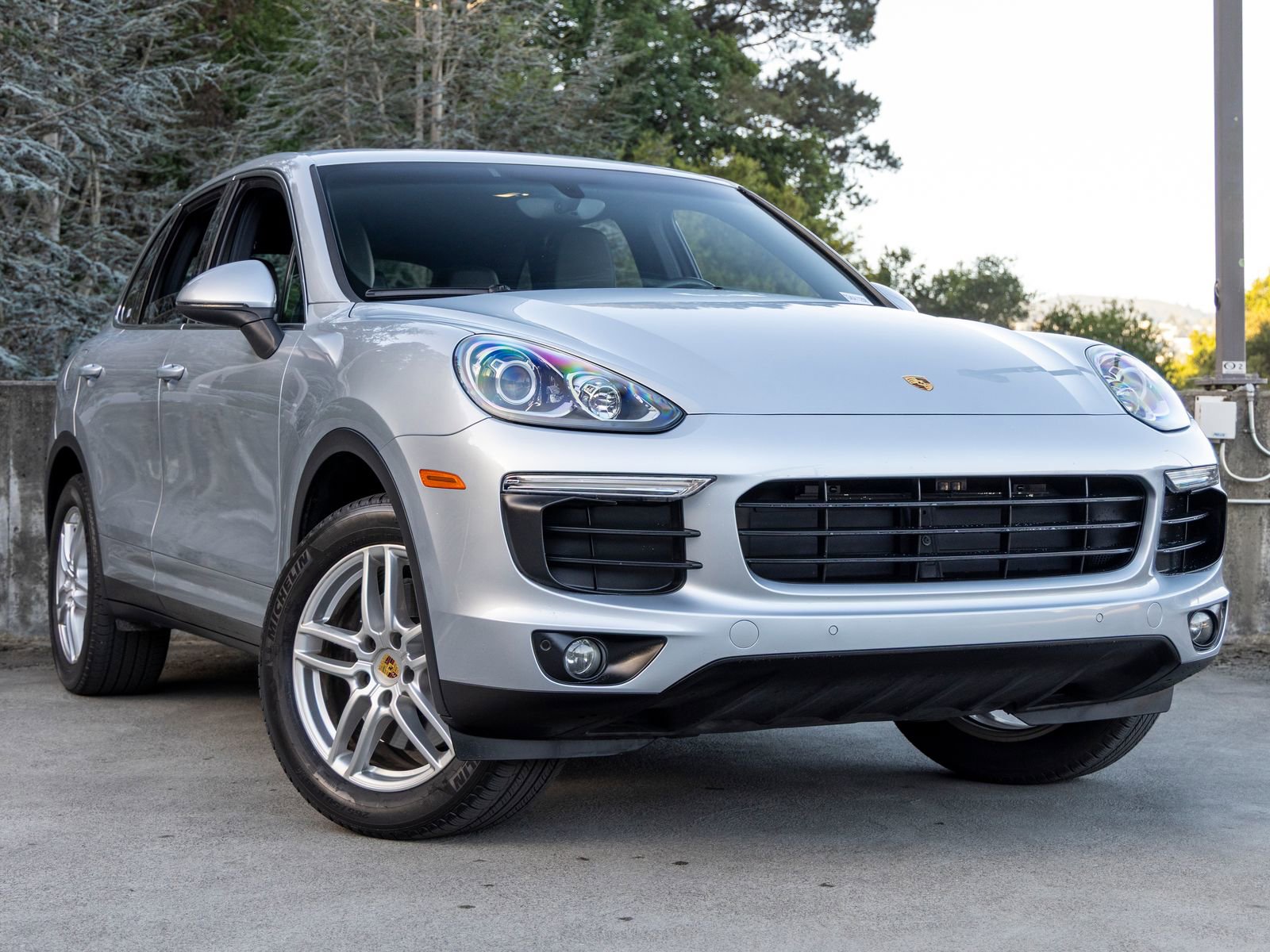 Used 2016 Porsche Cayenne image 9