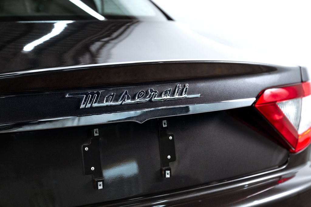Used 2013 Maserati GranTurismo Sport RWD image 37