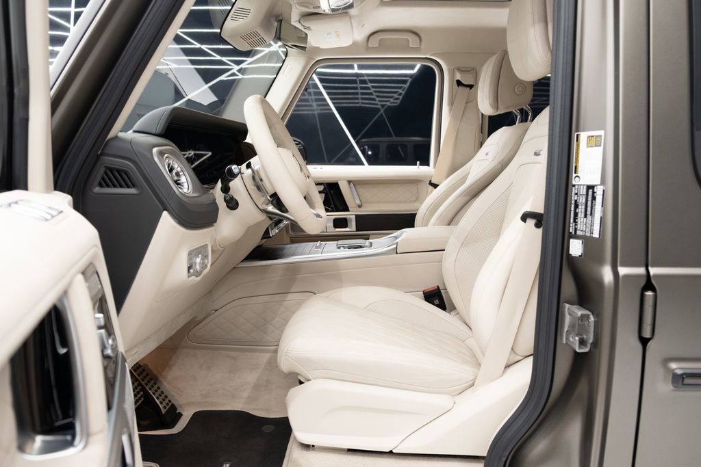 Used 2025 Mercedes-Benz G 63 AMG 4MATIC image 28