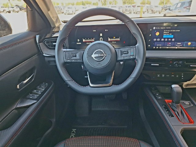 New 2026 Nissan Kicks SR AWD/4WD image 13