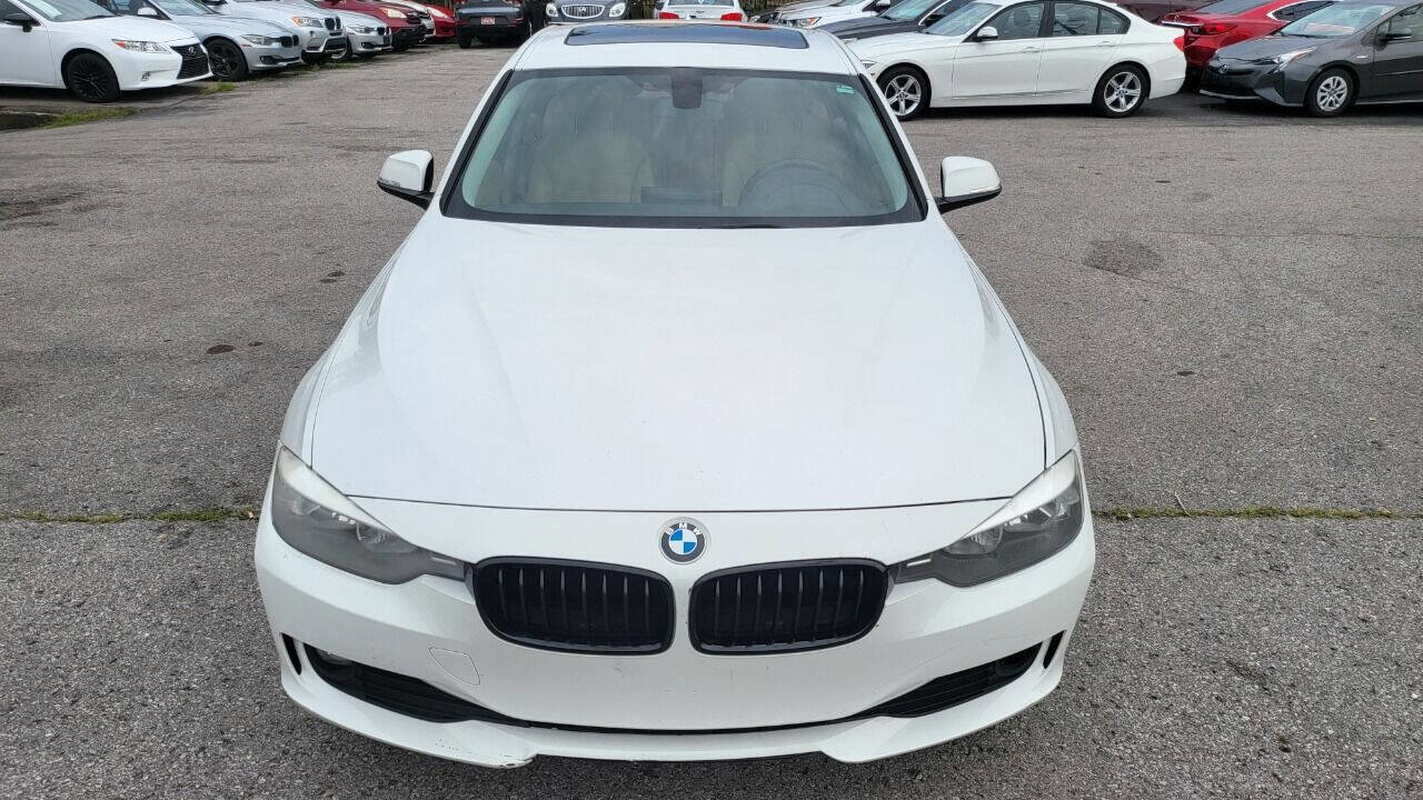 Used 2015 BMW 320i Sedan image 6